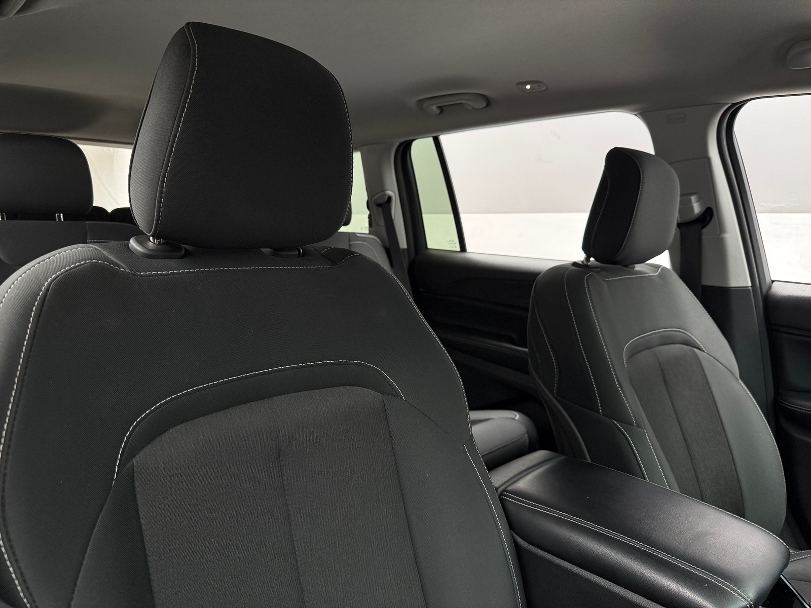 Thumbnail: 2023 Jeep Grand Cherokee L - 2