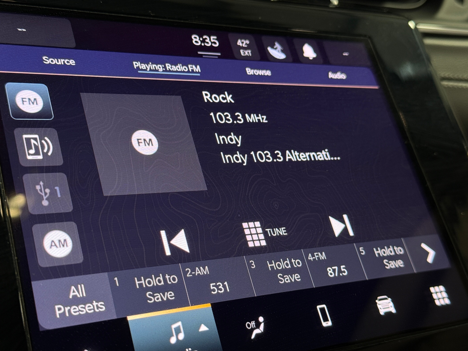 Thumbnail: 2023 Jeep Grand Cherokee L - 4