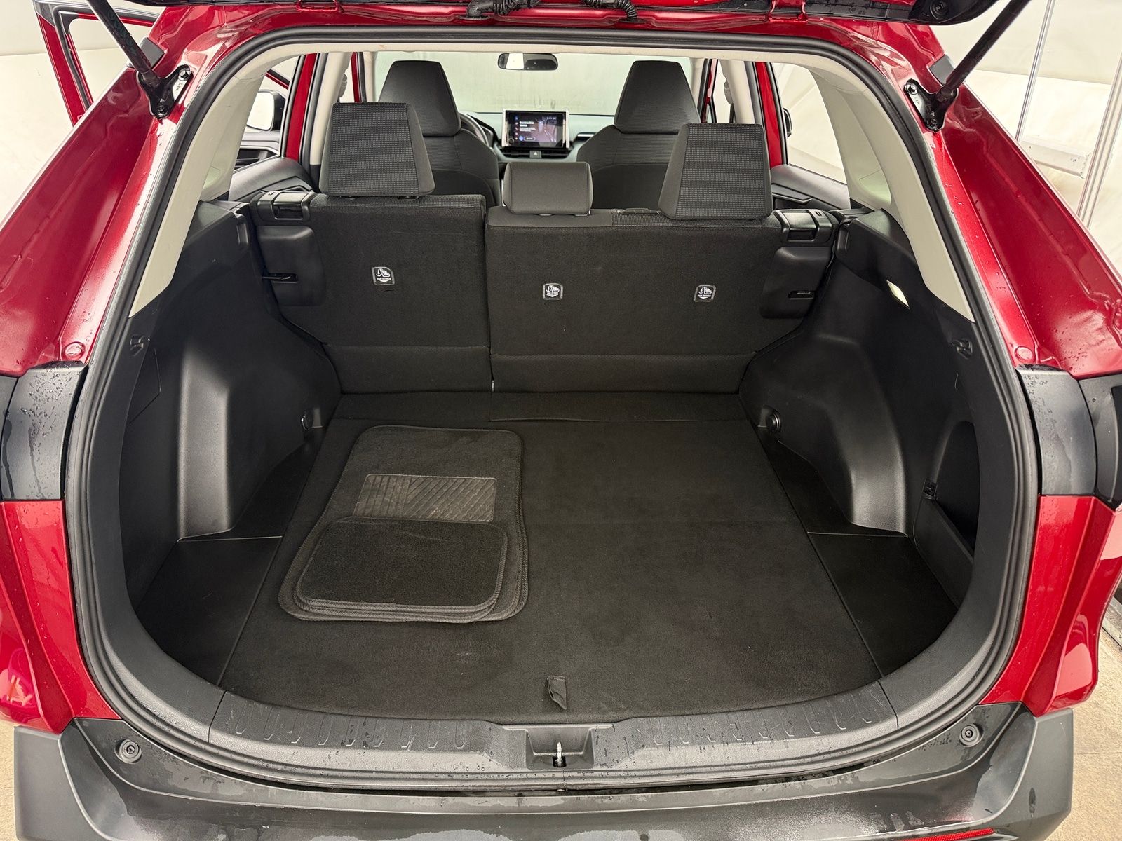 Thumbnail: 2024 Toyota RAV4 - 7