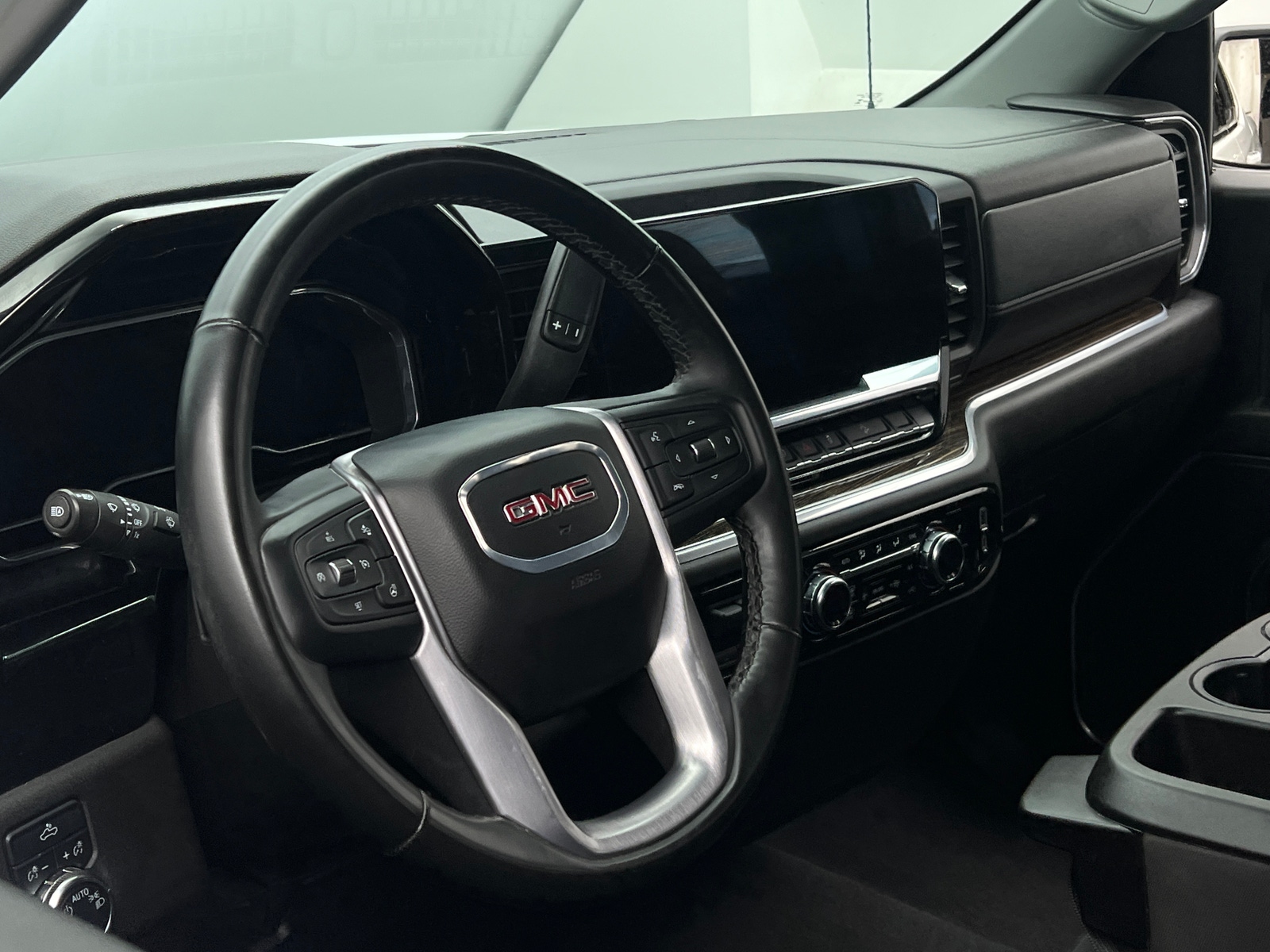 Thumbnail: 2024 GMC Sierra 1500 - 5