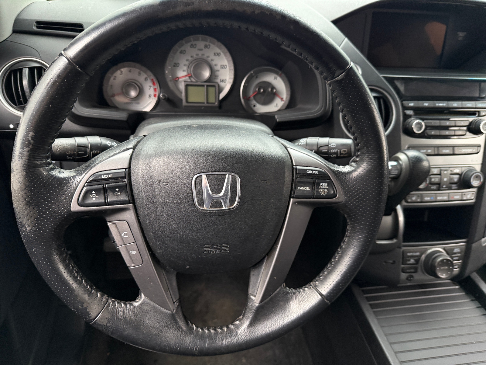 Thumbnail: 2012 Honda Pilot - 4