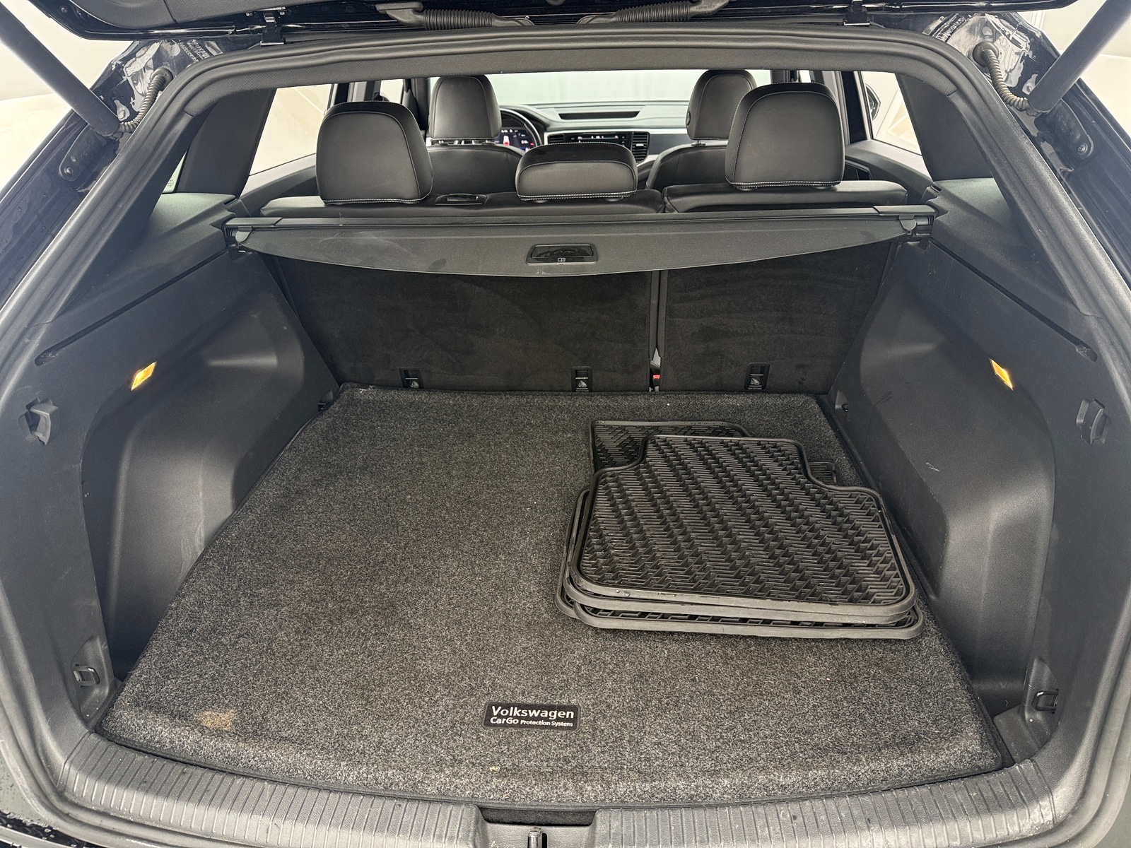 Thumbnail: 2021 Volkswagen Atlas - 6