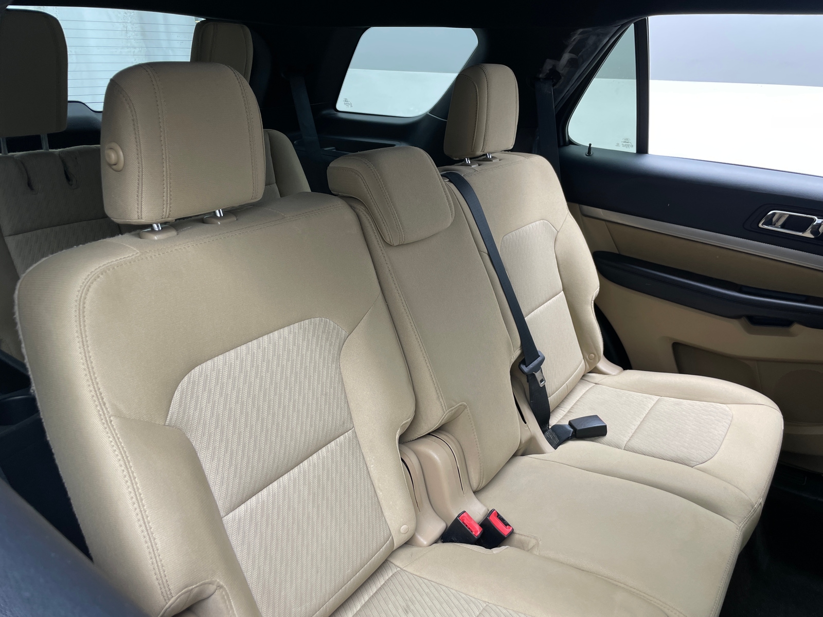 Thumbnail: 2016 Ford Explorer - 6