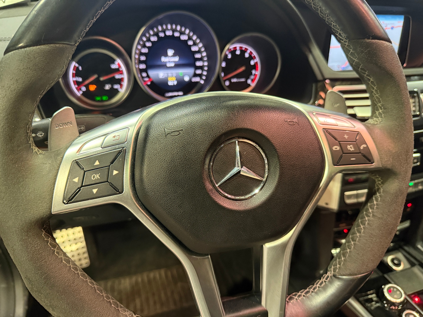 Thumbnail: 2014 Mercedes-Benz E-Class - 4