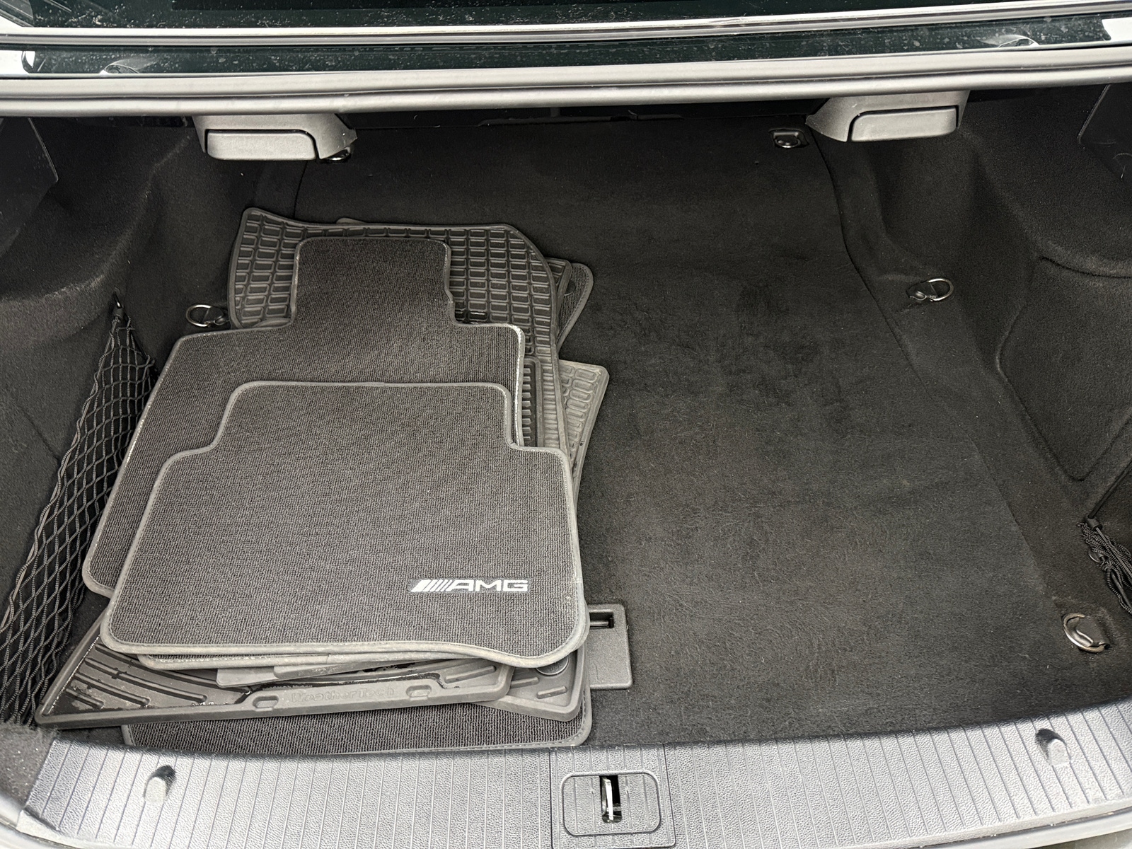 Thumbnail: 2014 Mercedes-Benz E-Class - 6