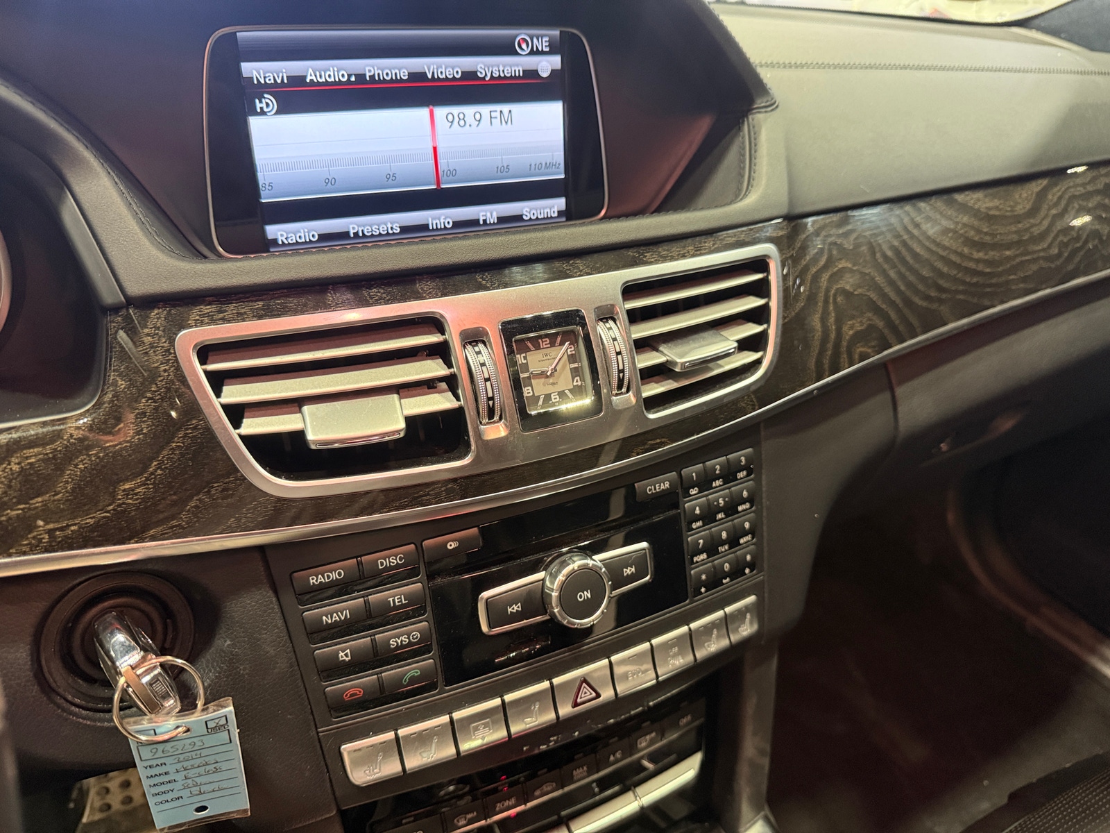 Thumbnail: 2014 Mercedes-Benz E-Class - 3