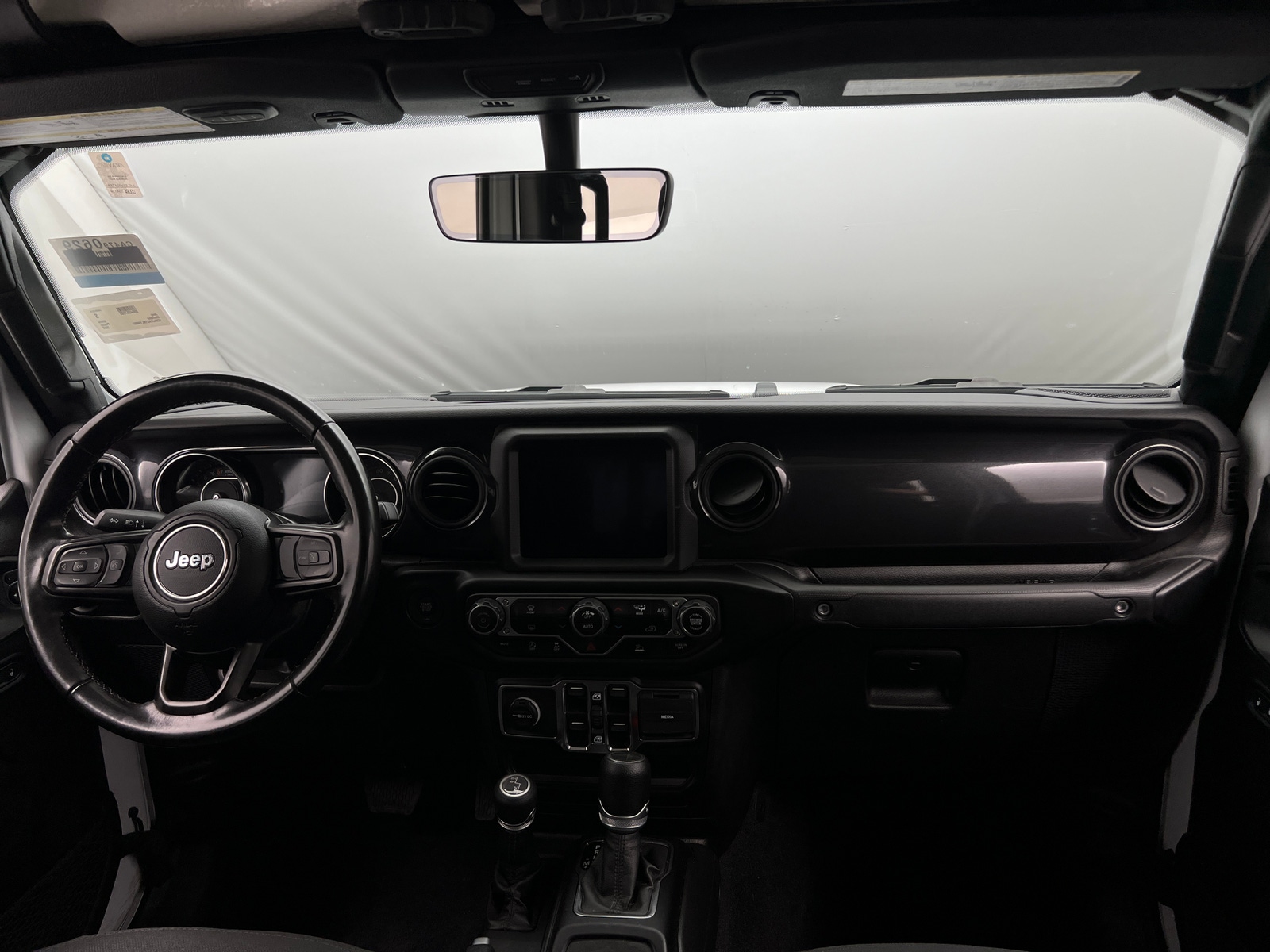 Thumbnail: 2022 Jeep Gladiator - 3