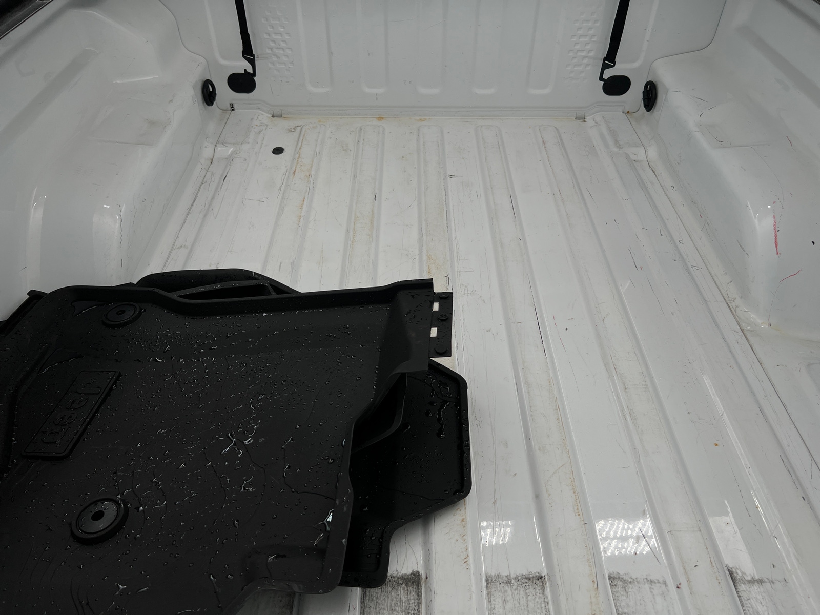 Thumbnail: 2022 Jeep Gladiator - 7