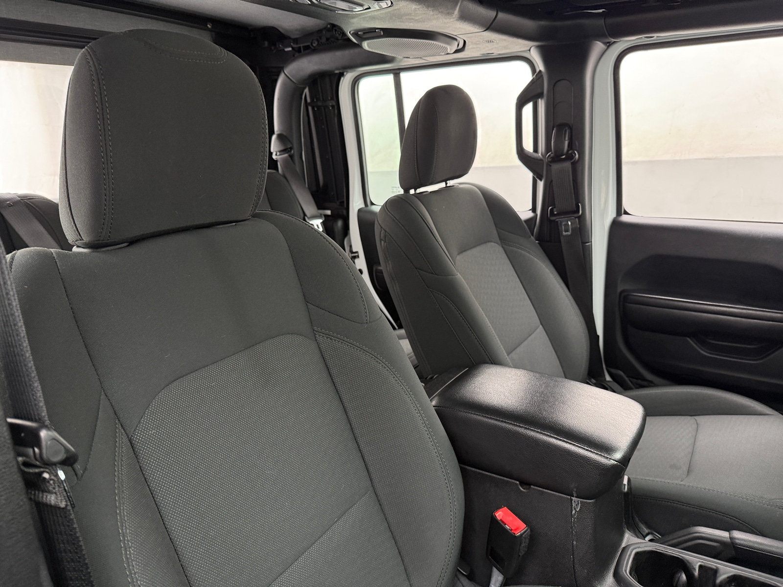 Thumbnail: 2021 Jeep Gladiator - 2