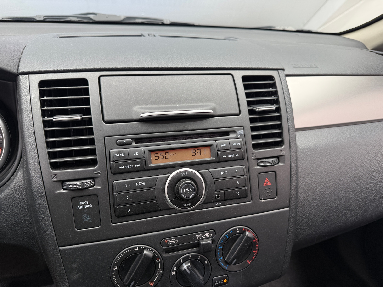 Thumbnail: 2012 Nissan Versa - 4