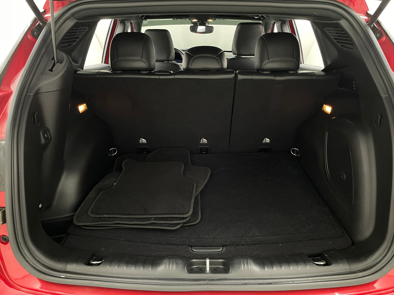 Thumbnail: 2022 Jeep Compass - 6