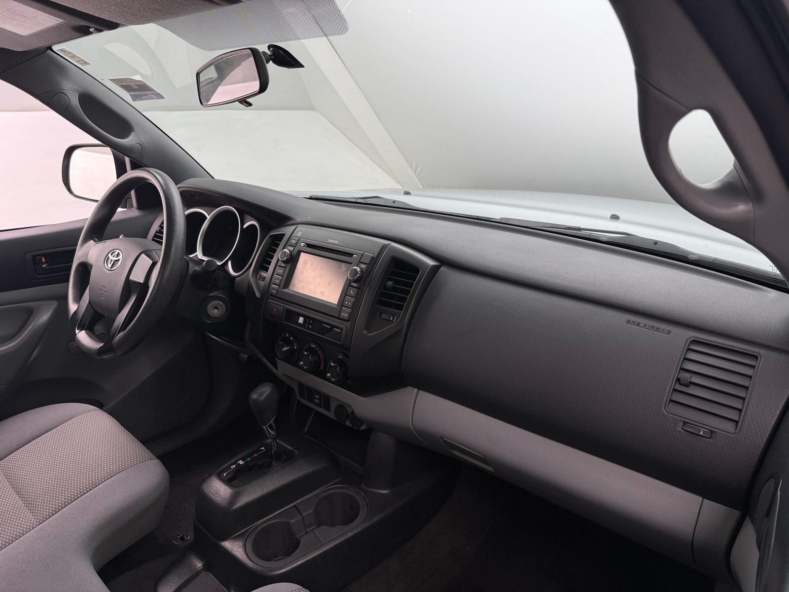 Thumbnail: 2013 Toyota Tacoma - 3