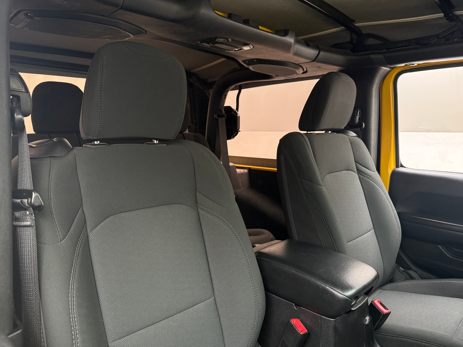 Thumbnail: 2018 Jeep Wrangler - 2