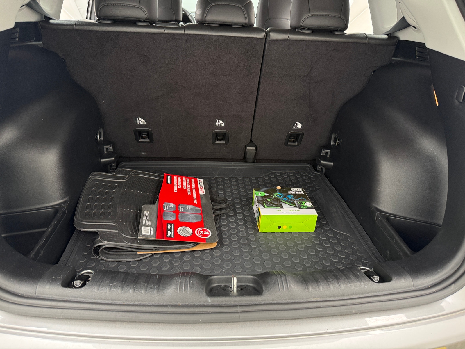 Thumbnail: 2018 Jeep Compass - 6