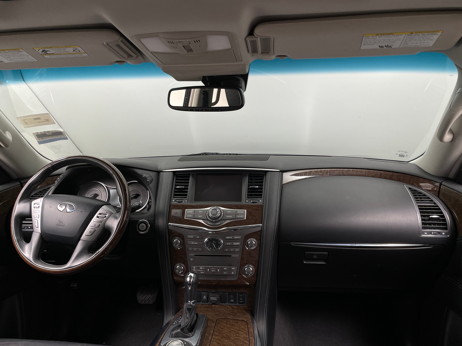 Thumbnail: 2017 INFINITI QX80 - 2