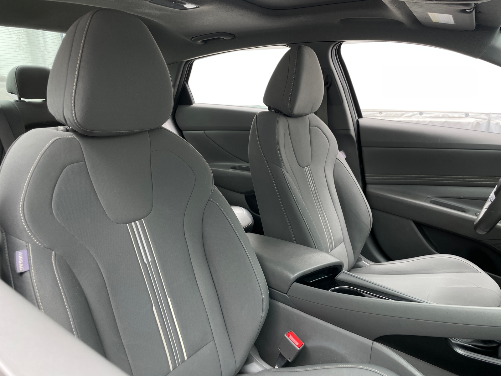 Thumbnail: 2022 Hyundai Elantra - 2