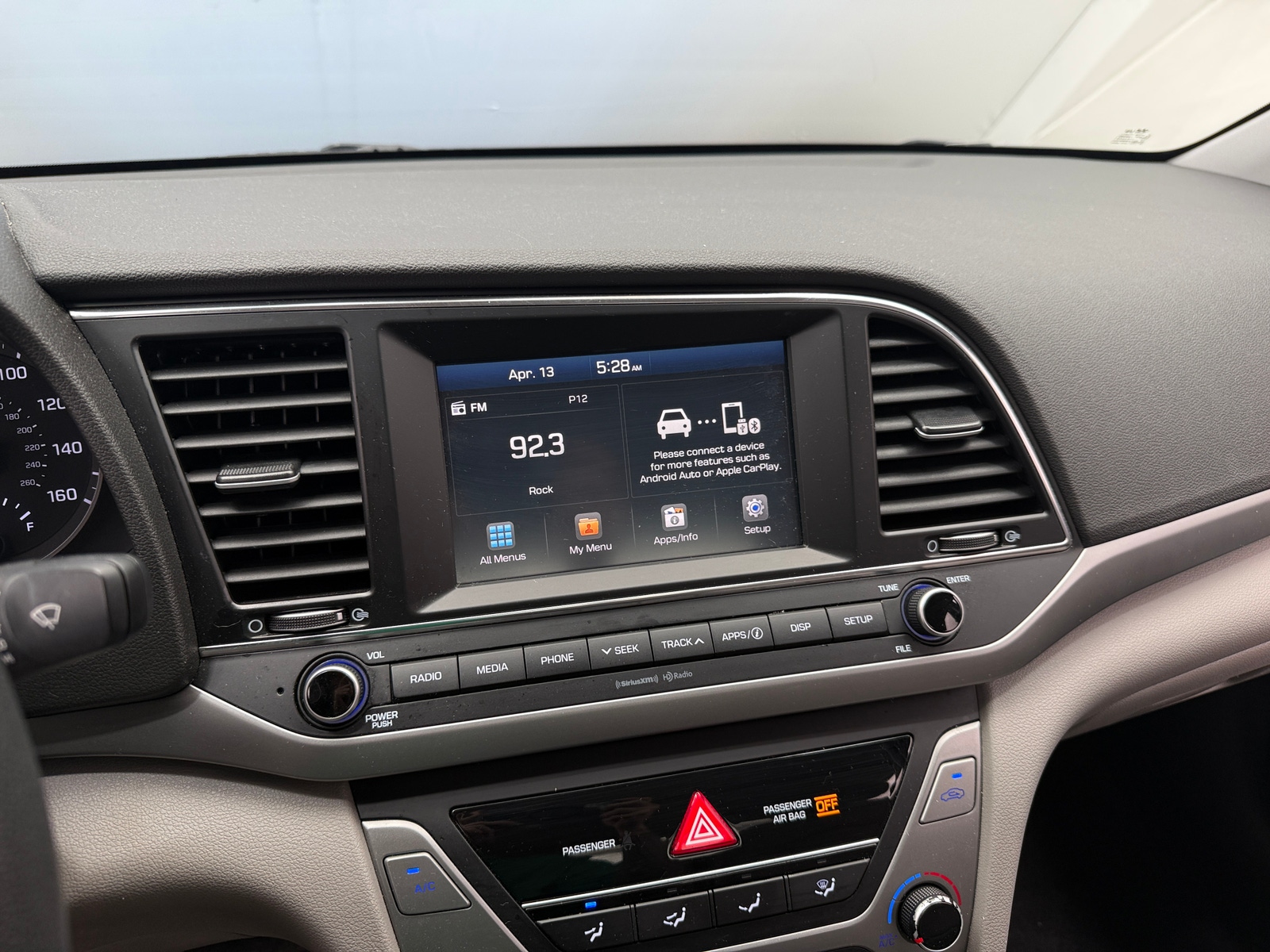 Thumbnail: 2018 Hyundai Elantra - 4