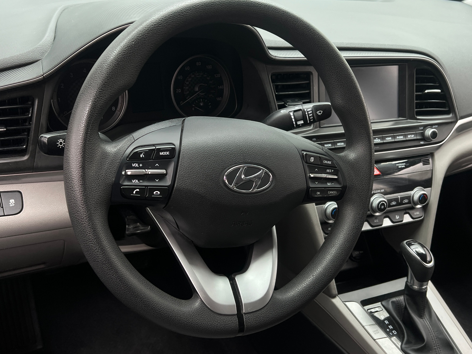 Thumbnail: 2020 Hyundai Elantra - 5