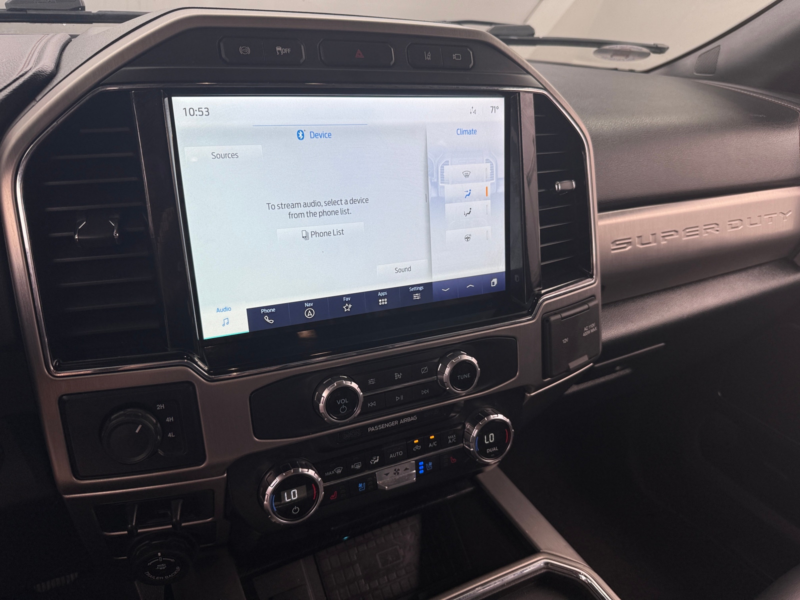 Thumbnail: 2022 Ford Econoline - 3