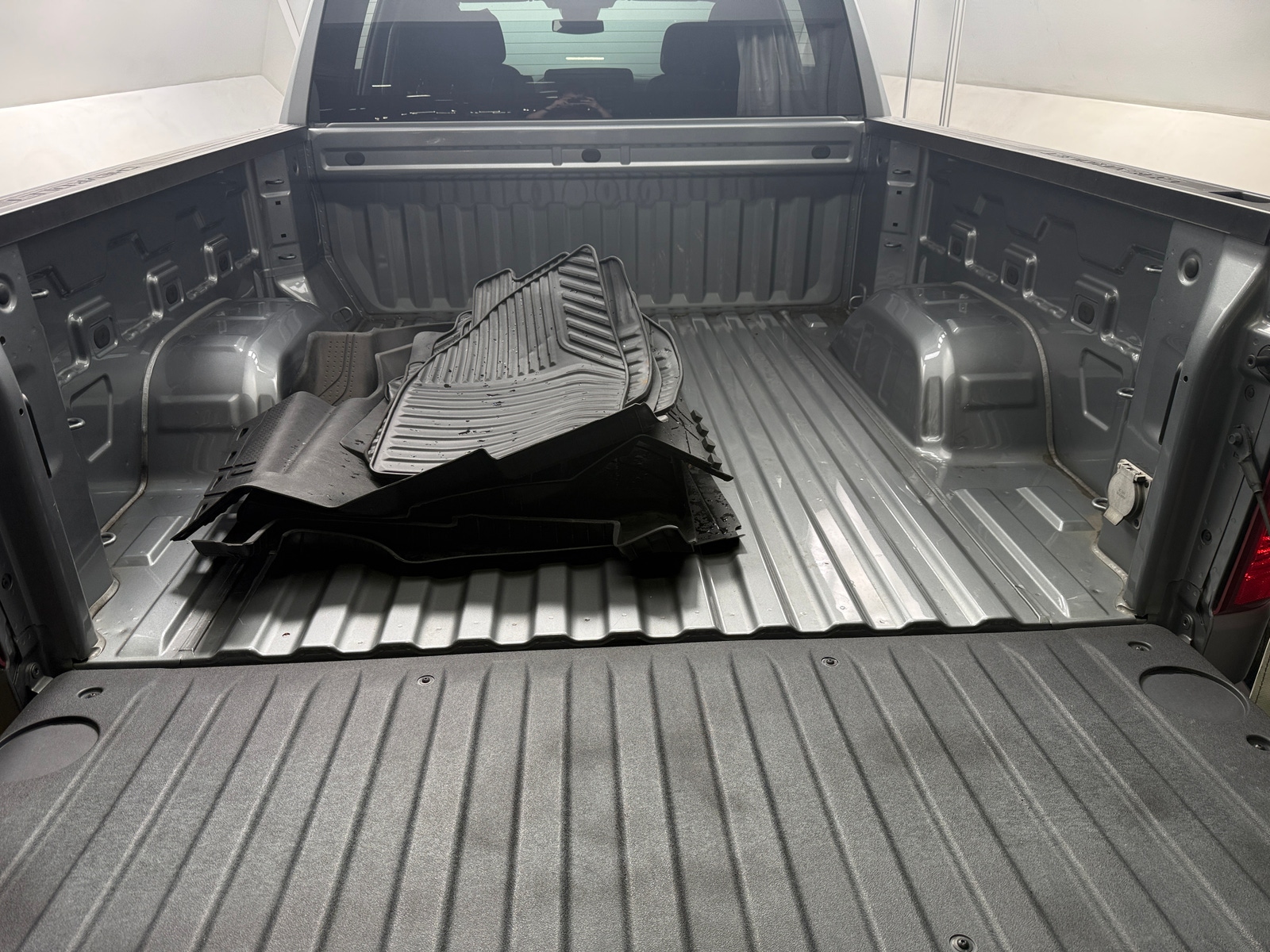 Thumbnail: 2024 Chevrolet Silverado 1500 - 7