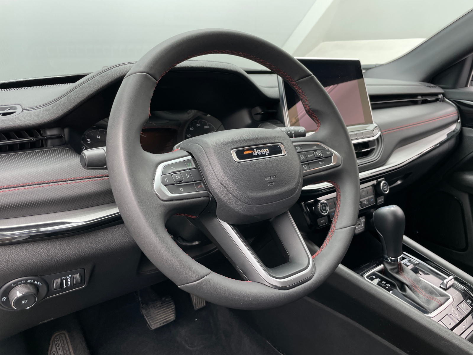 Thumbnail: 2025 Jeep Compass - 4