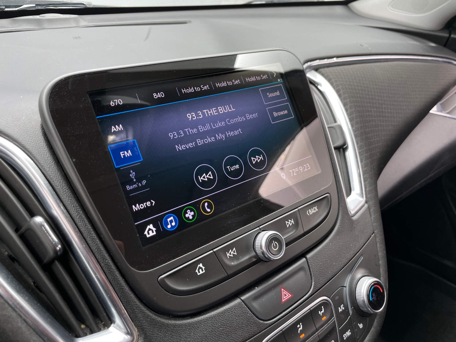 Thumbnail: 2019 Chevrolet Malibu - 4