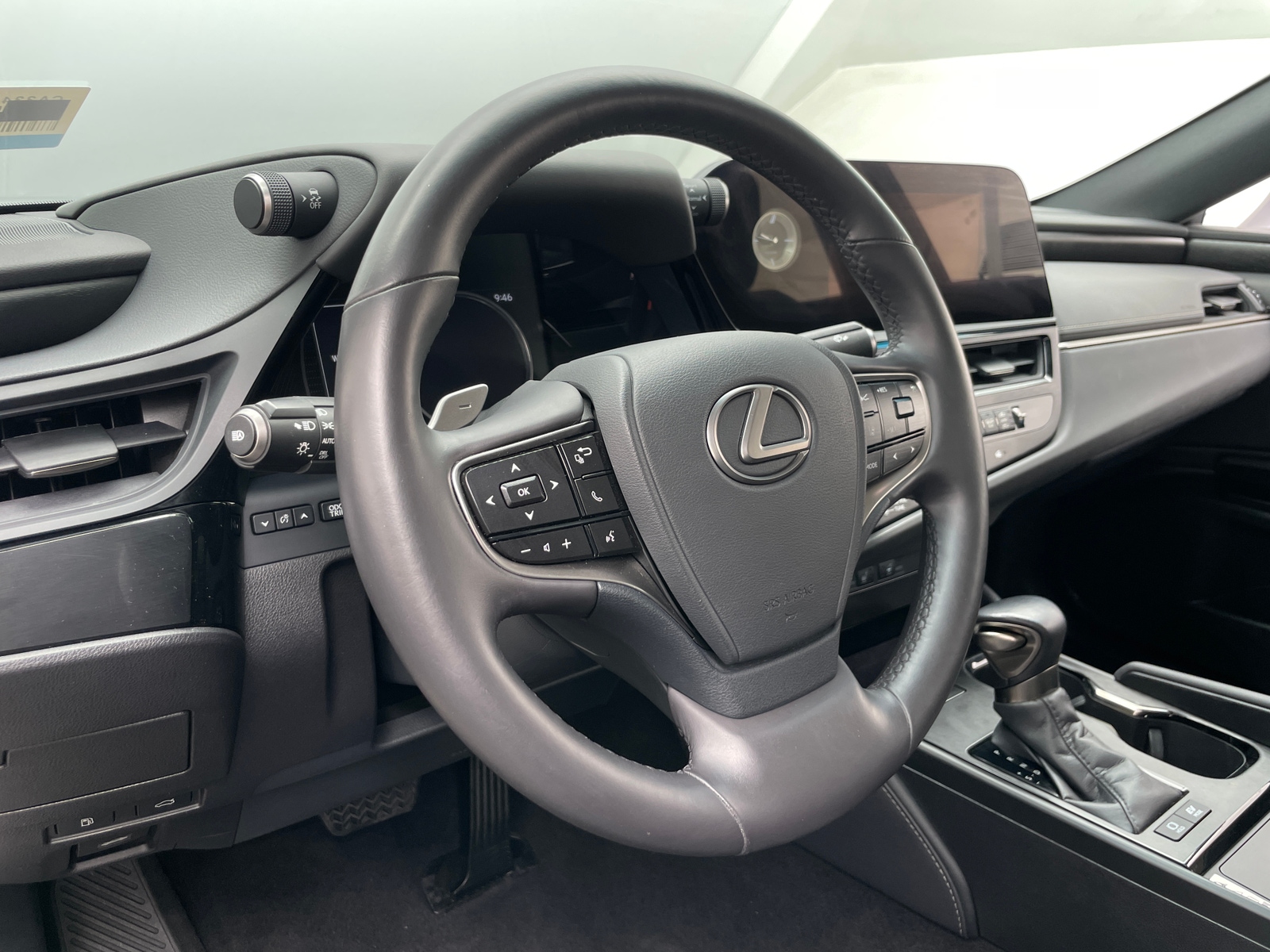 Thumbnail: 2023 Lexus ES - 5