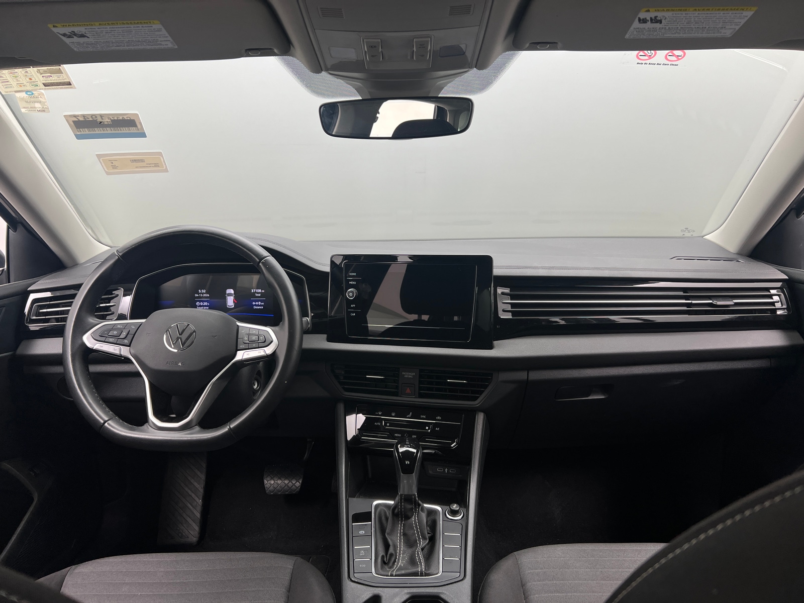 Thumbnail: 2025 Volkswagen Jetta - 3