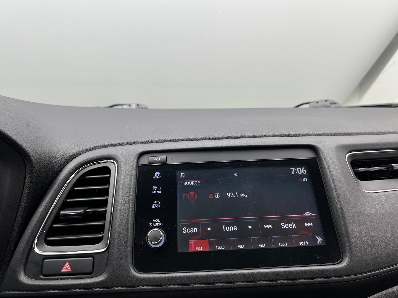 Thumbnail: 2019 Honda HR-V - 4