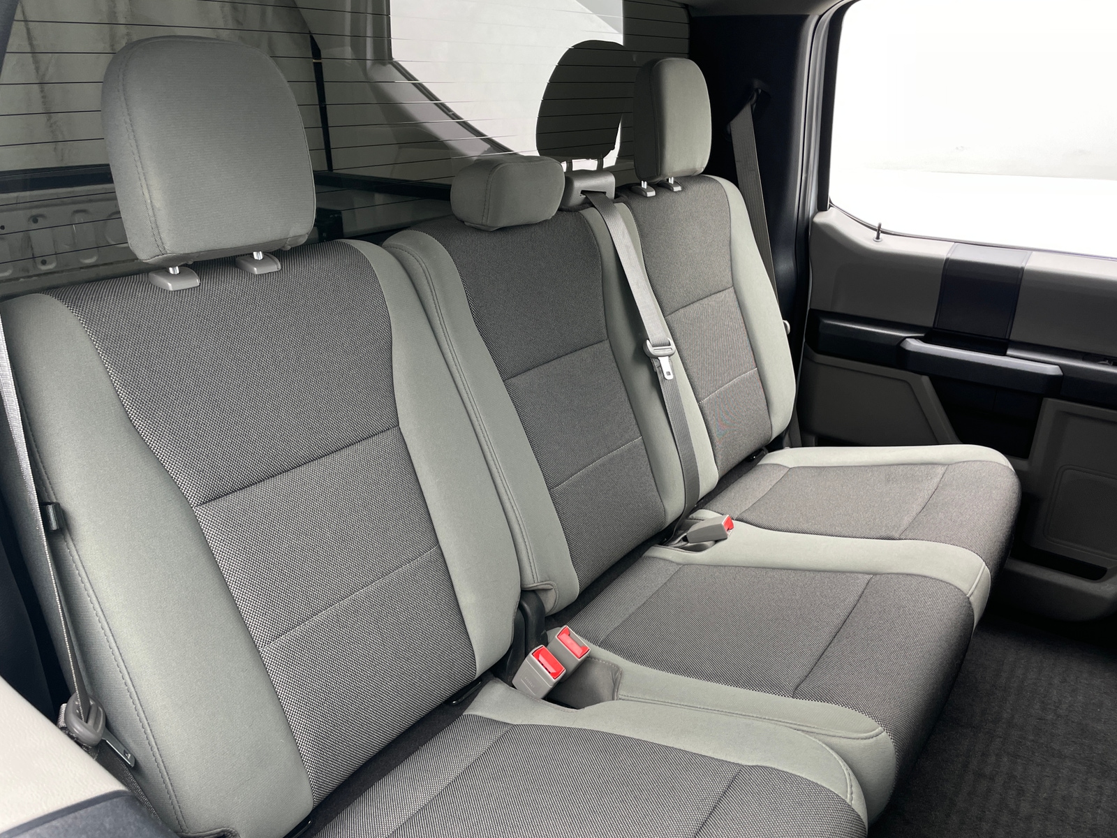 Thumbnail: 2020 Ford Econoline - 6