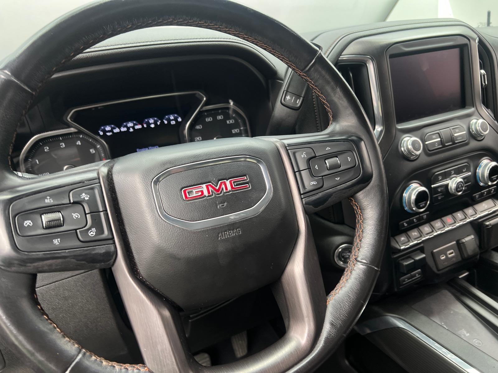 Thumbnail: 2020 GMC Sierra 1500 - 4