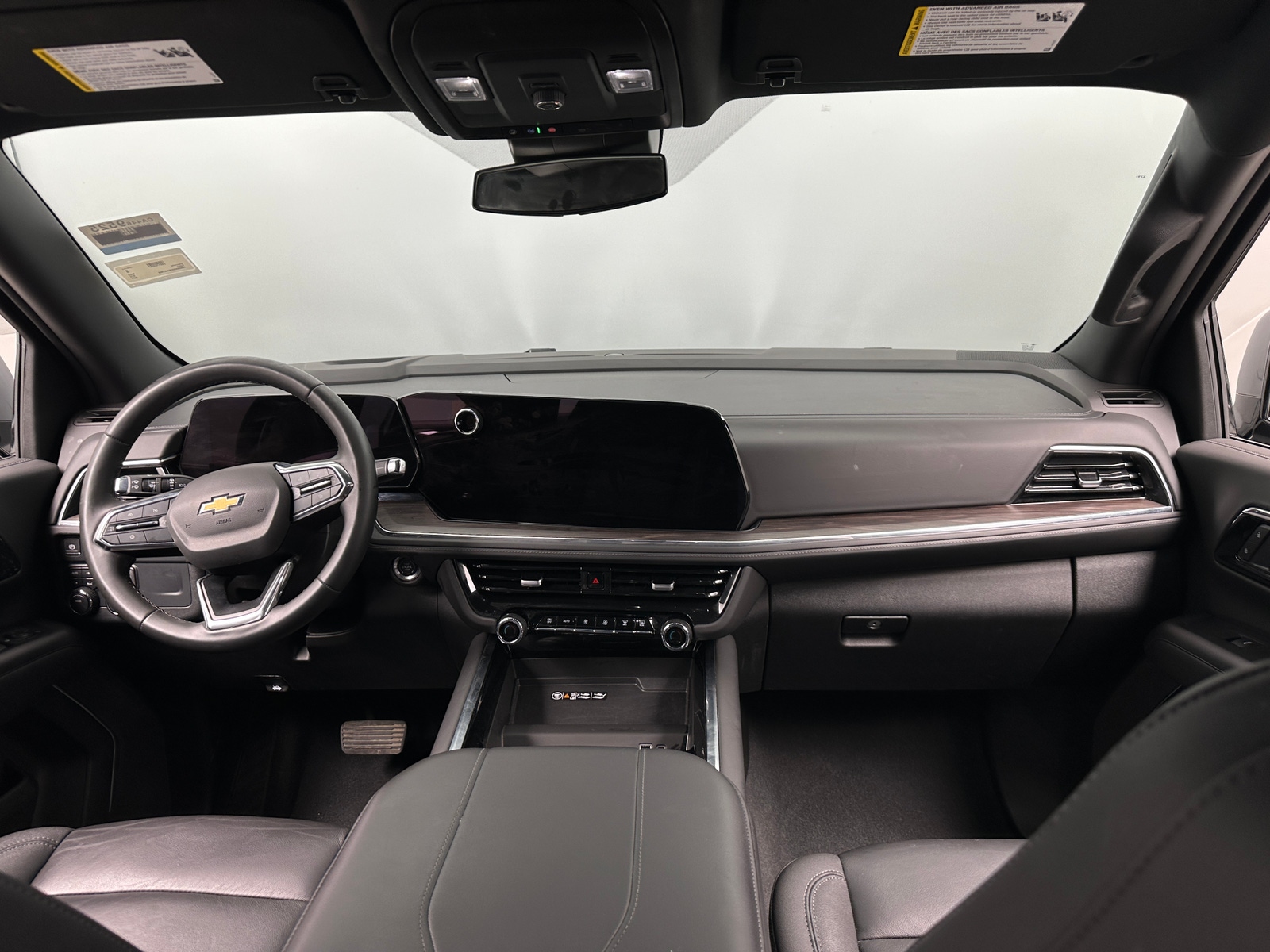 Thumbnail: 2025 Chevrolet Tahoe - 2