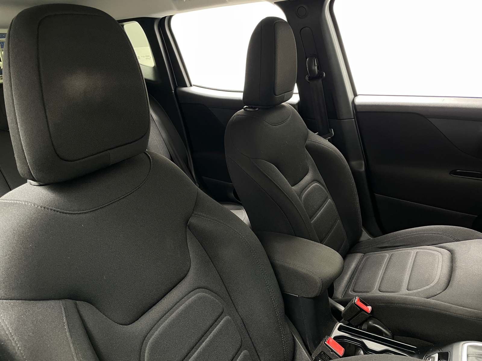 Thumbnail: 2018 Jeep Renegade - 2