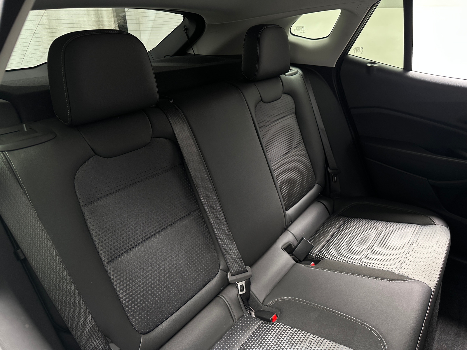 Thumbnail: 2025 Chevrolet Trax - 6