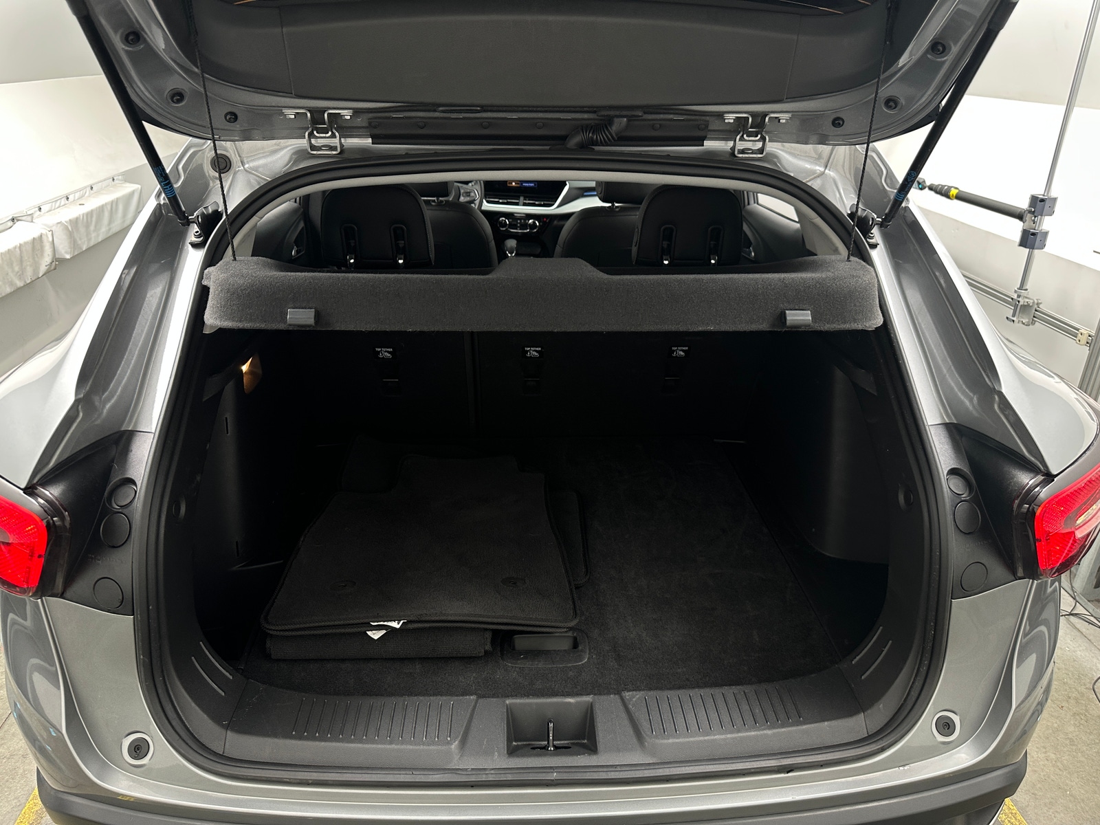 Thumbnail: 2025 Chevrolet Trax - 7