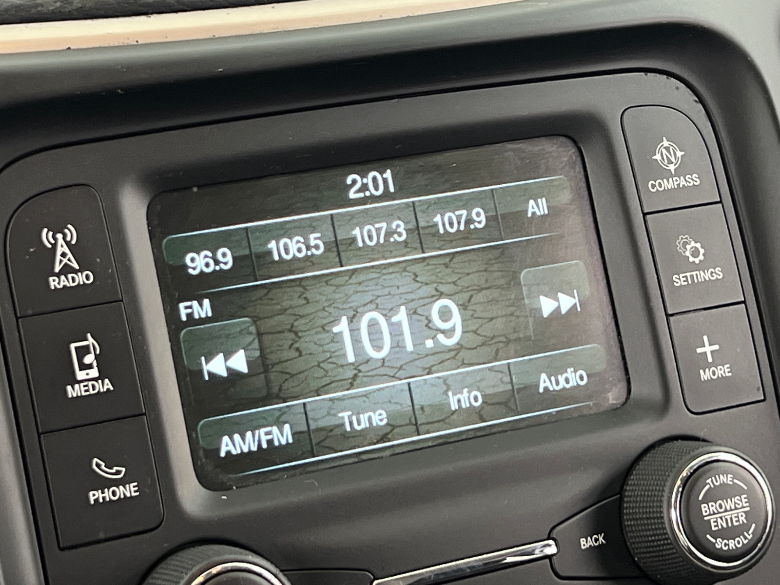 Thumbnail: 2016 Jeep Cherokee - 4