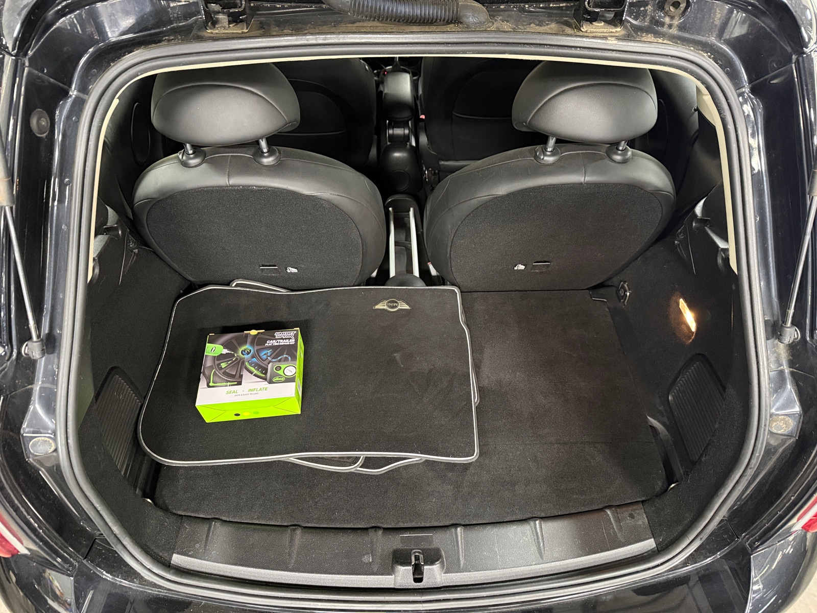 Thumbnail: 2012 MINI Cooper Countryman - 6