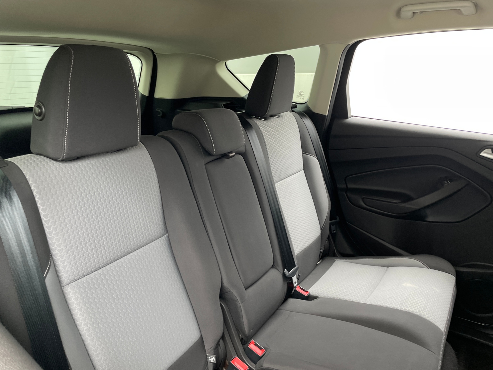 Thumbnail: 2017 Ford Escape - 6