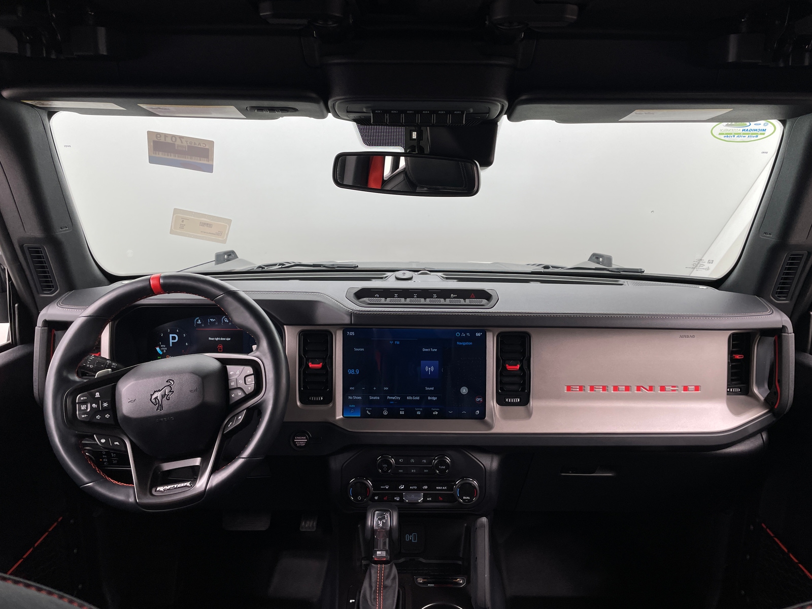 Thumbnail: 2024 Ford Bronco - 2