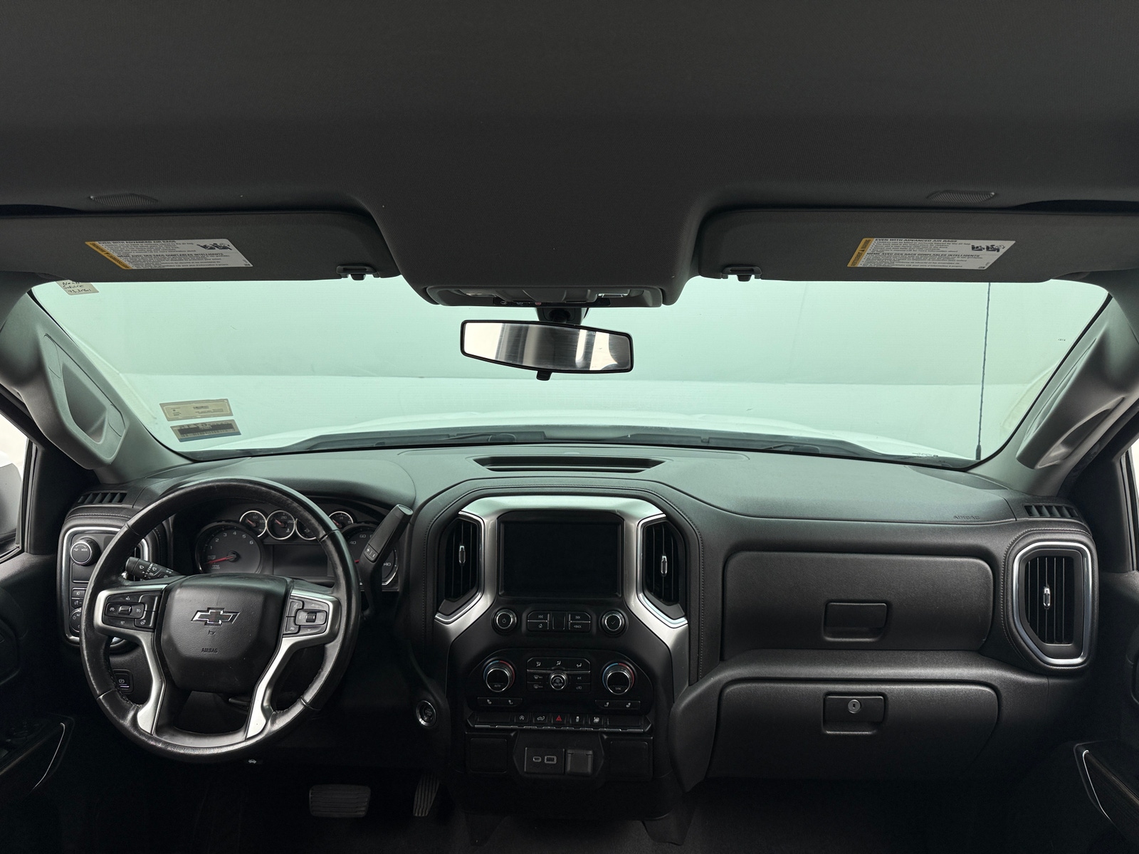 Thumbnail: 2020 Chevrolet Silverado 1500 - 3