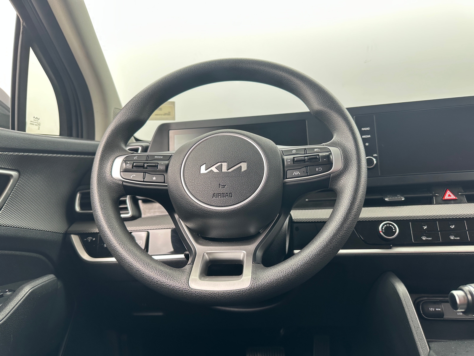 Thumbnail: 2025 Kia Sportage - 5