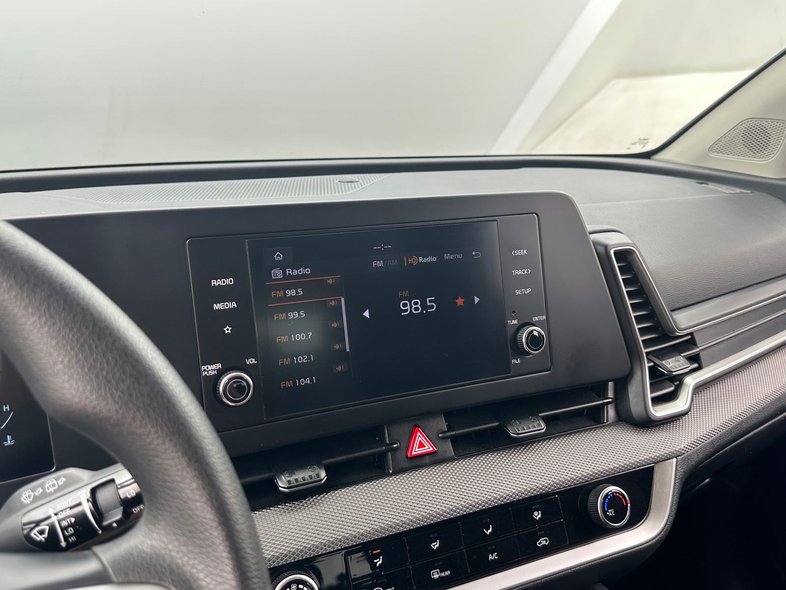 Thumbnail: 2025 Kia Sportage - 4