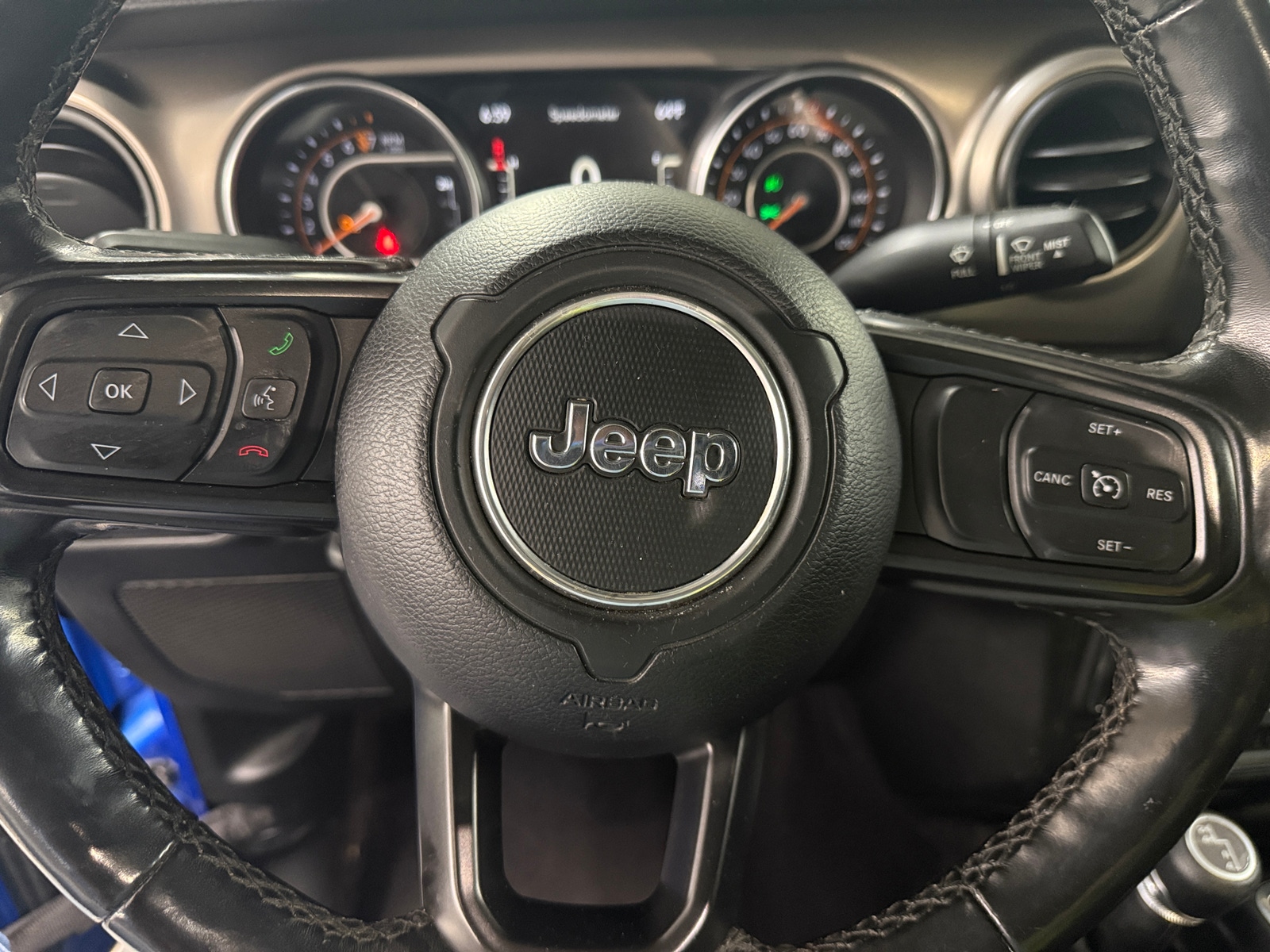 Thumbnail: 2020 Jeep Gladiator - 5