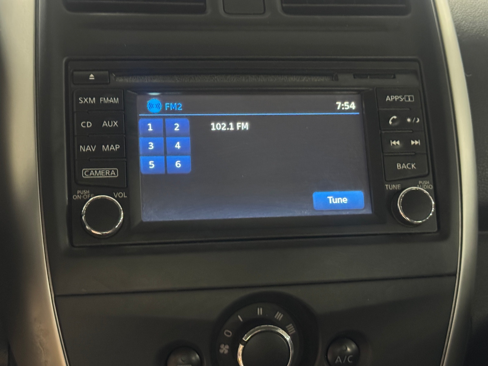 Thumbnail: 2016 Nissan Versa - 4