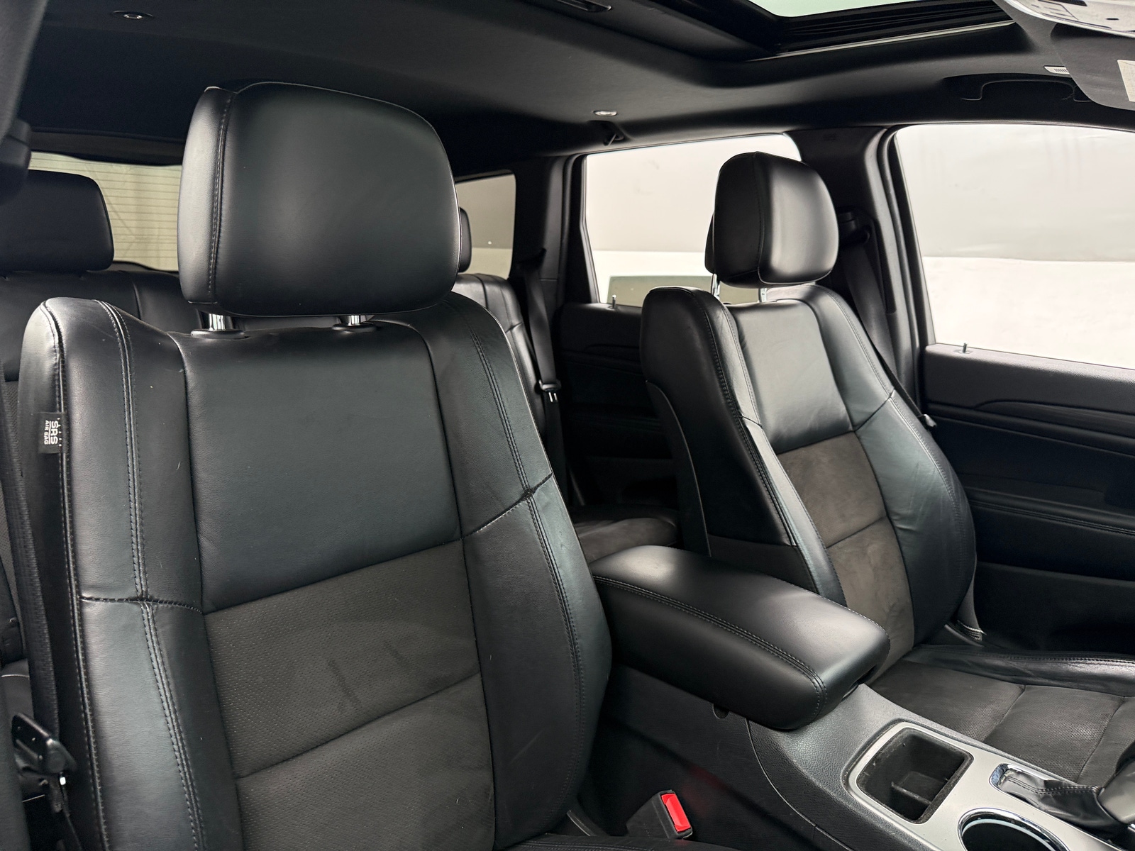 Thumbnail: 2020 Jeep Grand Cherokee - 2