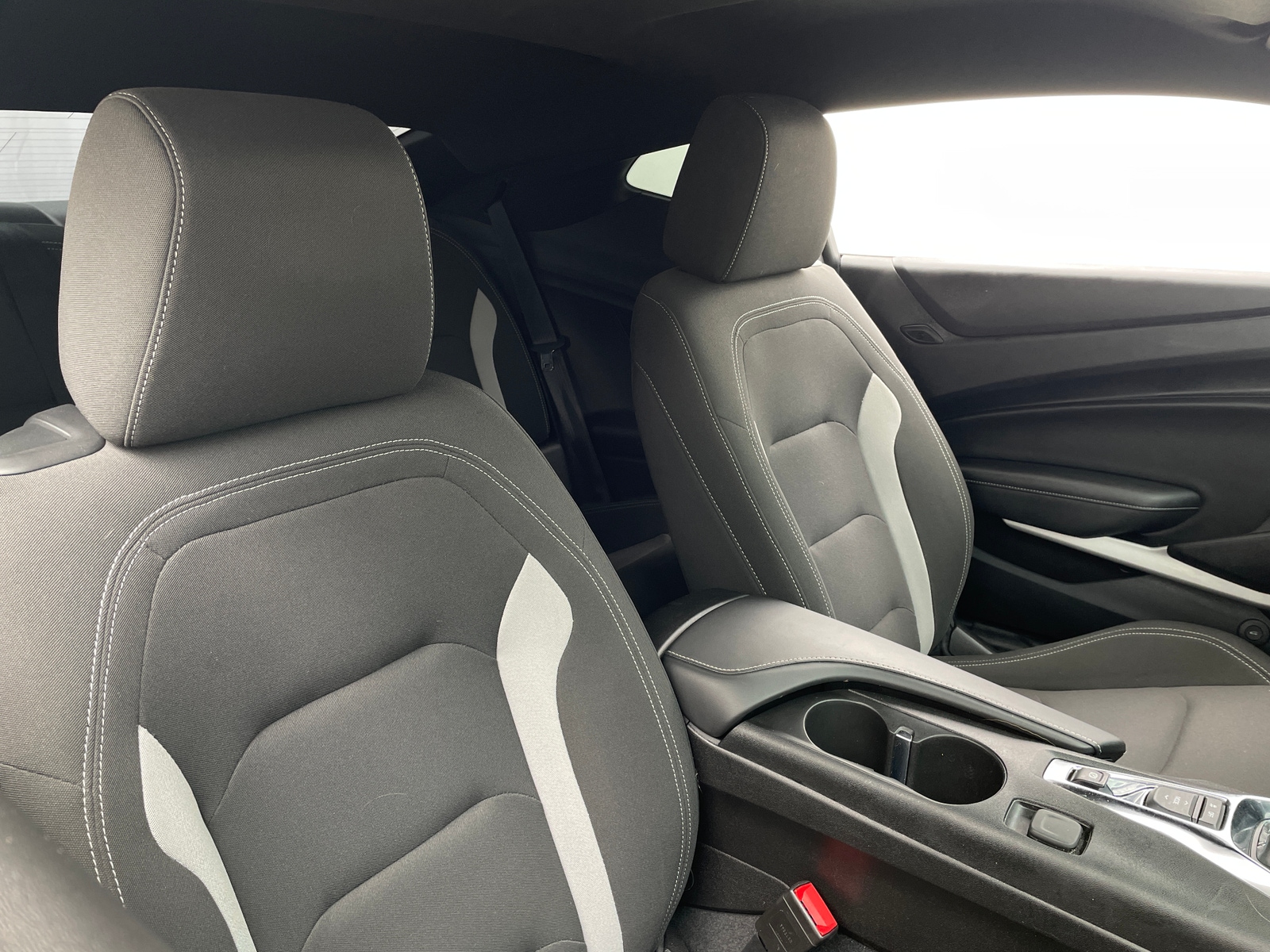 Thumbnail: 2021 Chevrolet Camaro - 2