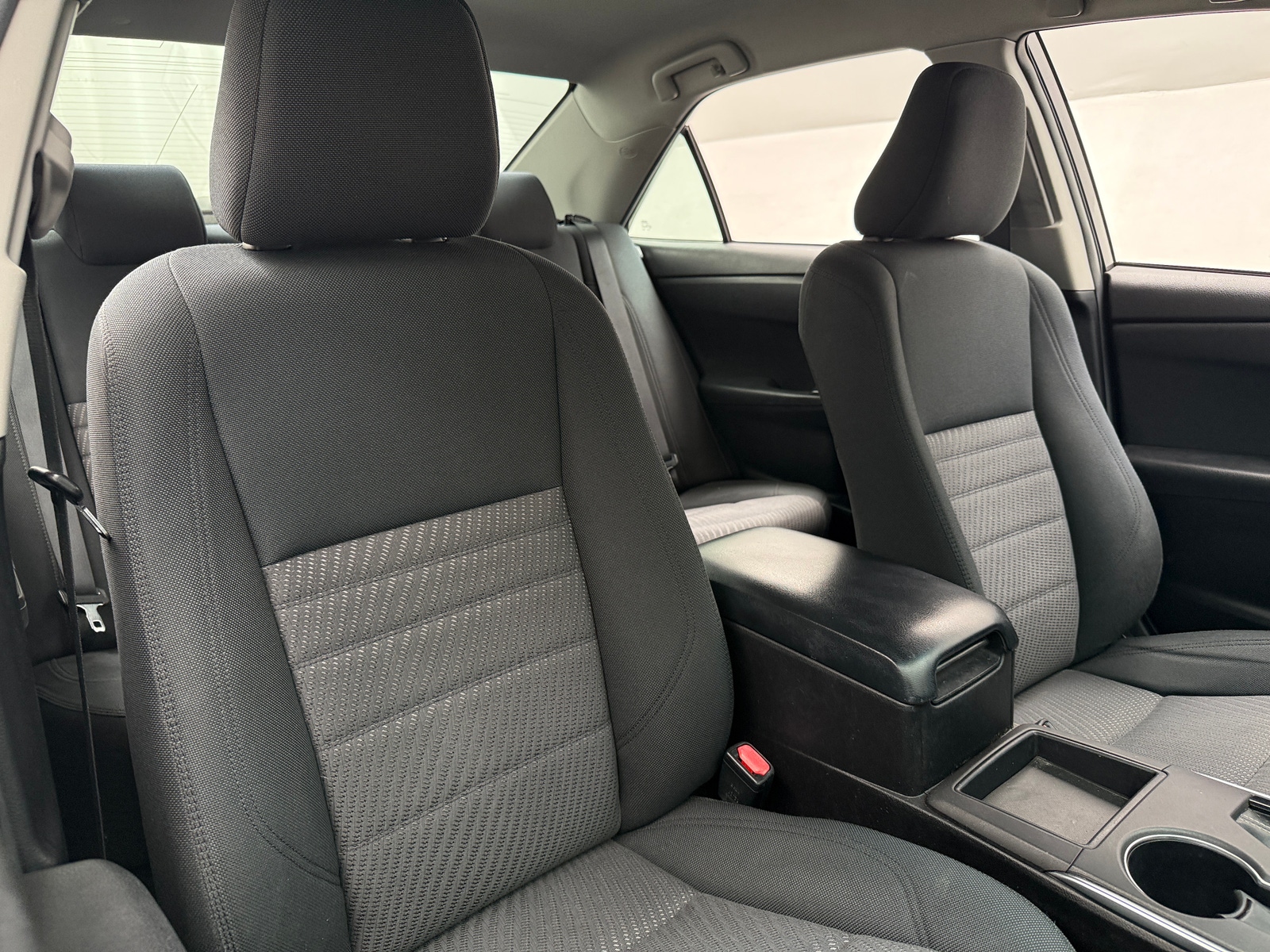 Thumbnail: 2016 Toyota Camry - 2