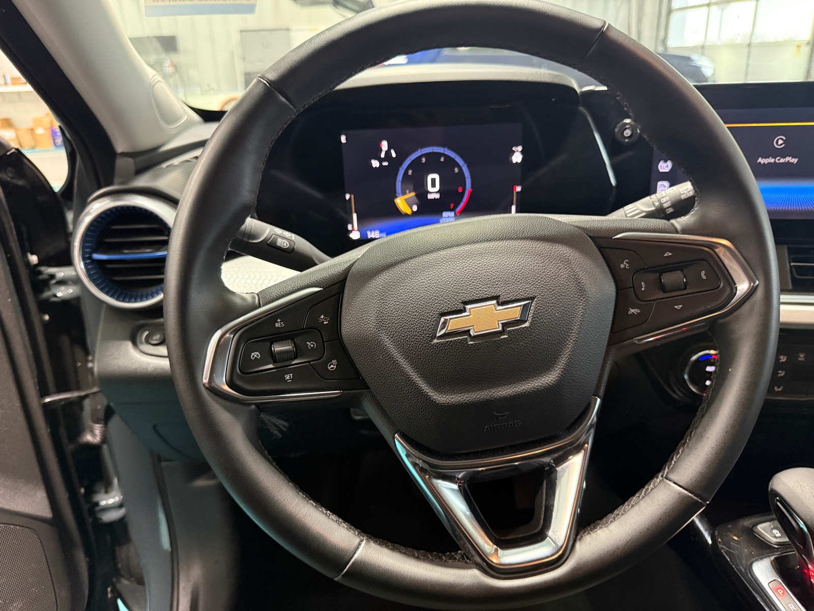 Thumbnail: 2025 Chevrolet Trax - 5