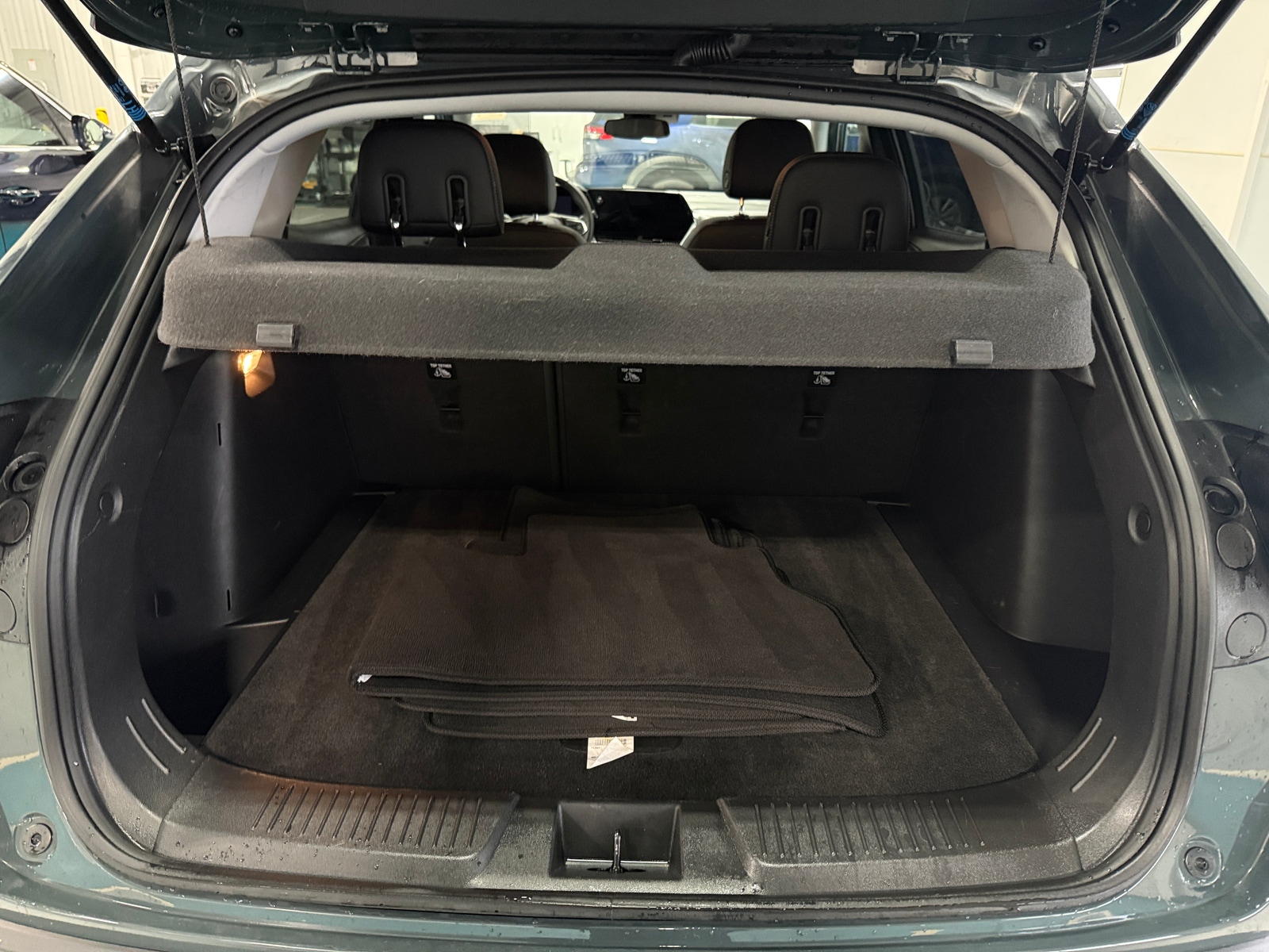 Thumbnail: 2025 Chevrolet Trax - 7