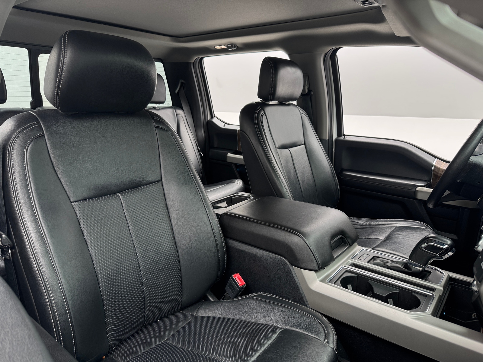 Thumbnail: 2019 Ford Econoline - 2